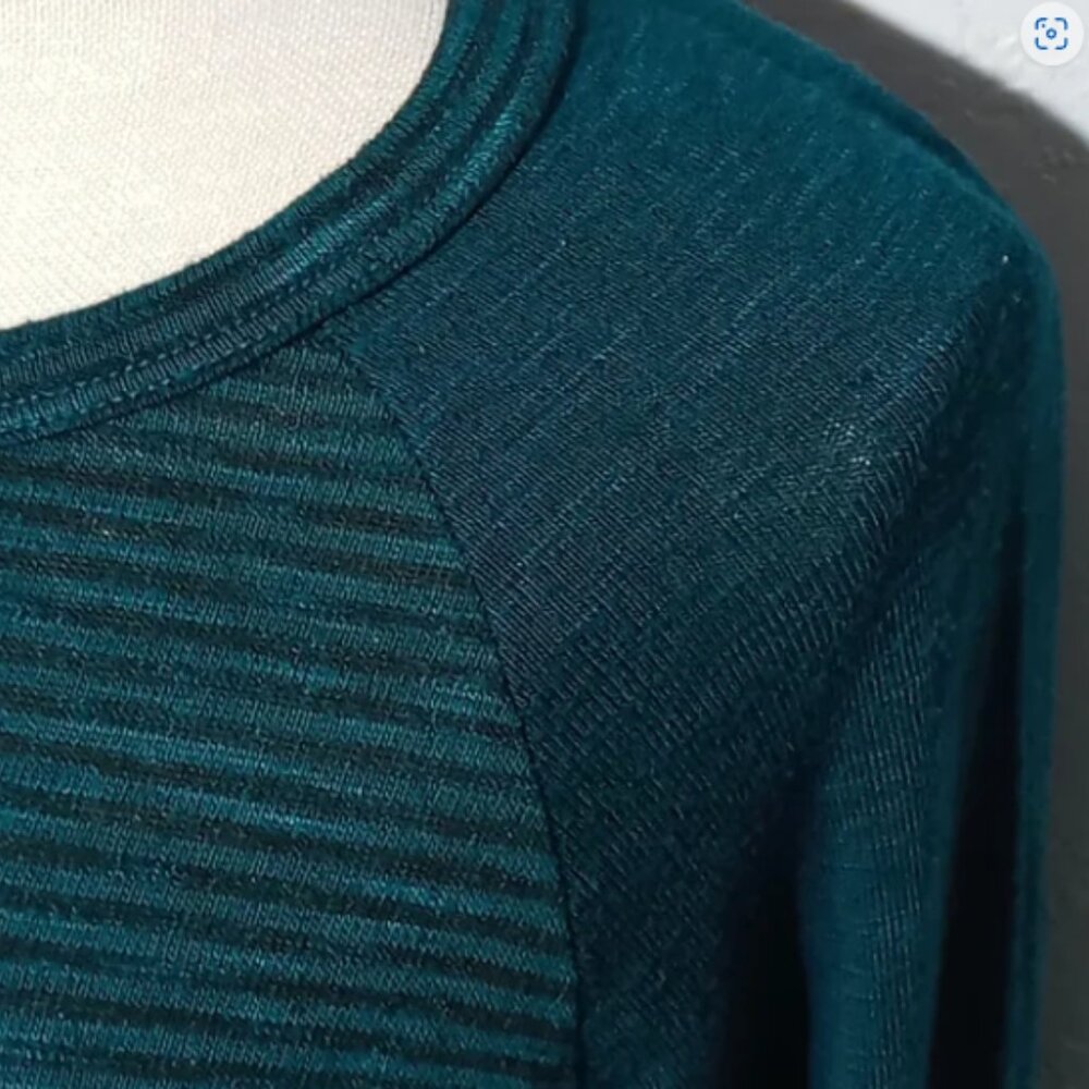 Color Thread Long Sleeve Top Size Small - Picture 4 of 8
